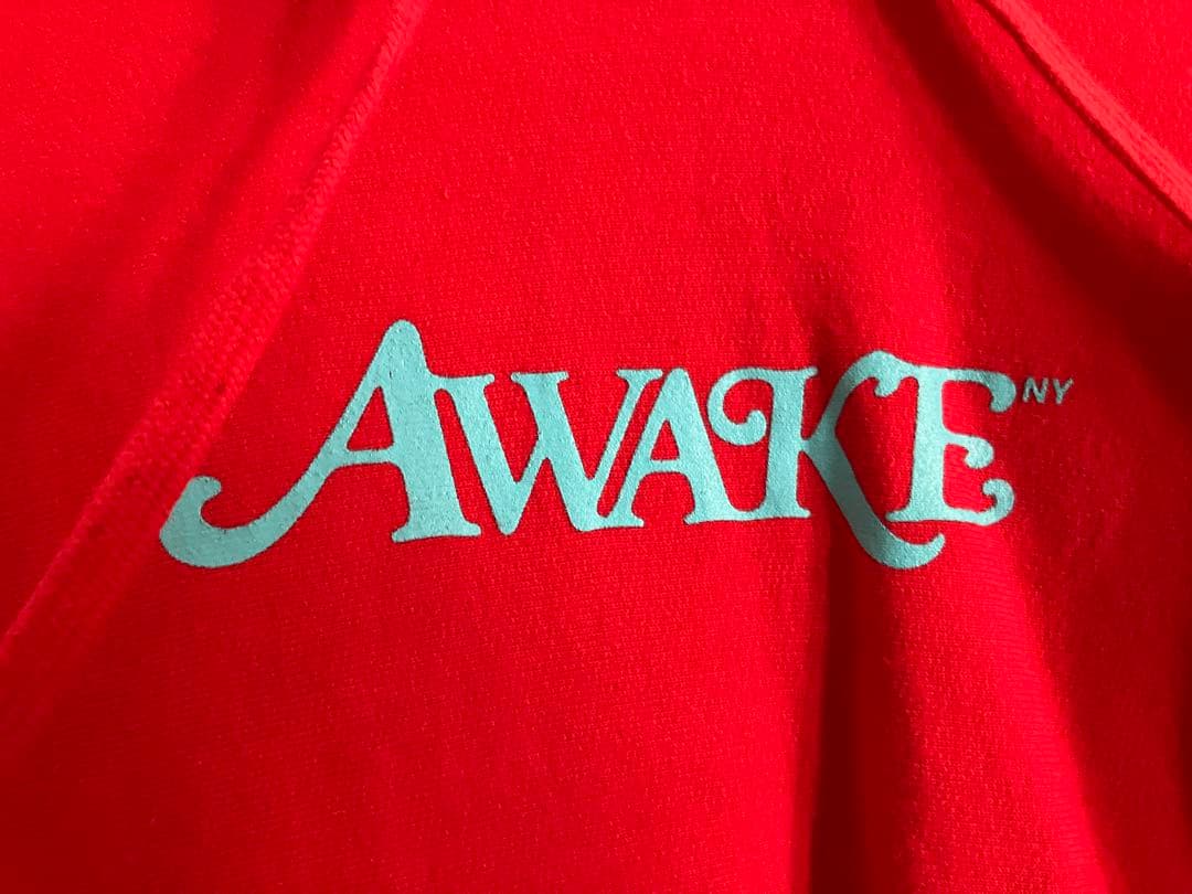 【最安値・Lサイズ】girls don't cry × AWAKE フーディー