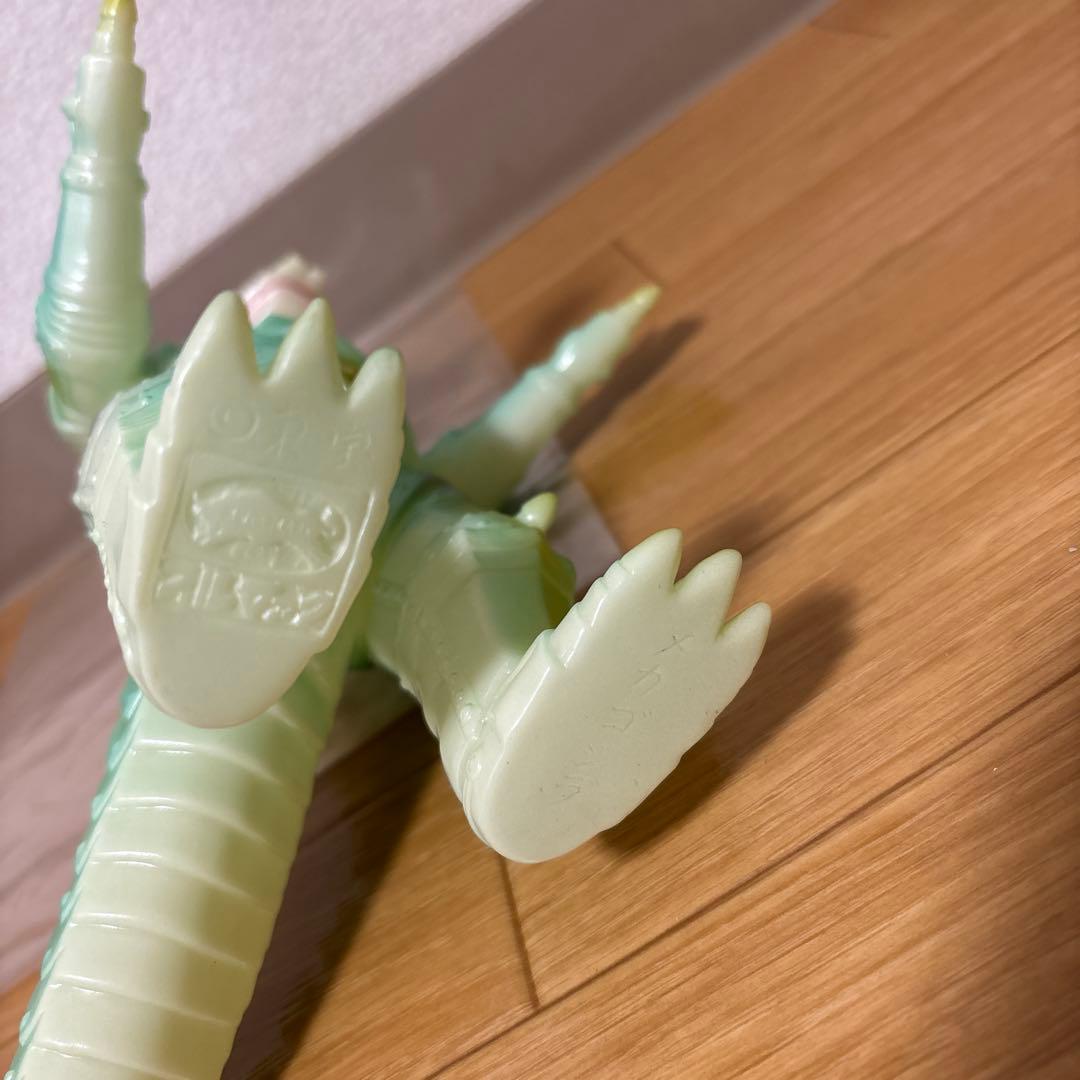 ブルマァク メカゴジラ 蓄光グリーン ソフビ 極美品 - メルカリ