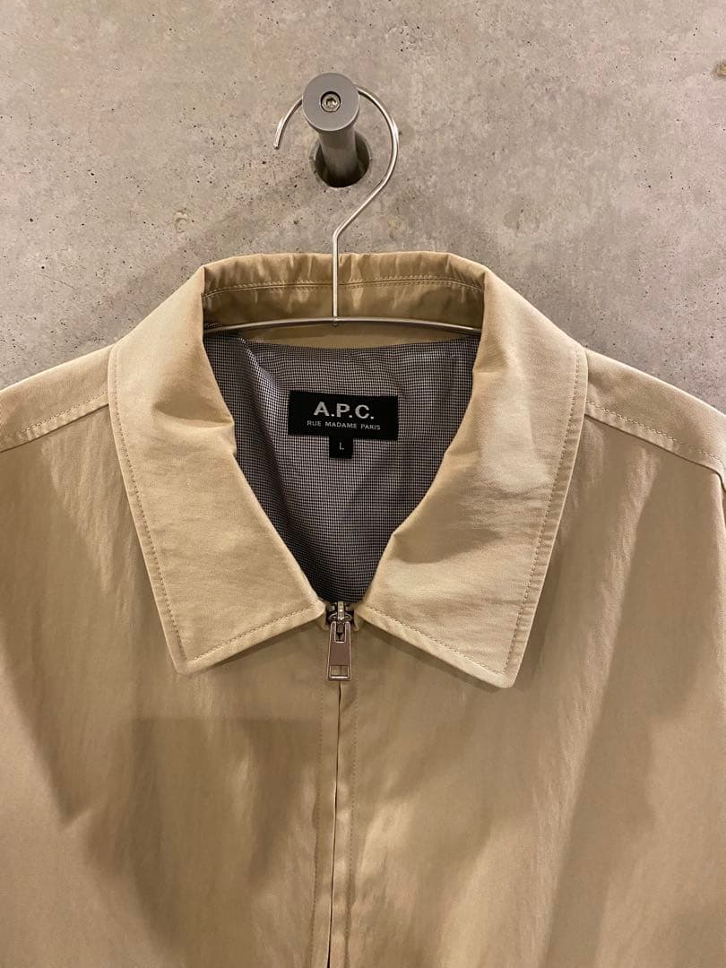 A.P.C. アーペーセー ハリントンジャケット ベージュ Lサイズ - メルカリ