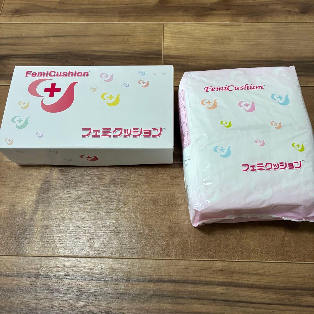 ふぅ様専用。新品フェミクッションバリューセット定価51700円。サイズIII