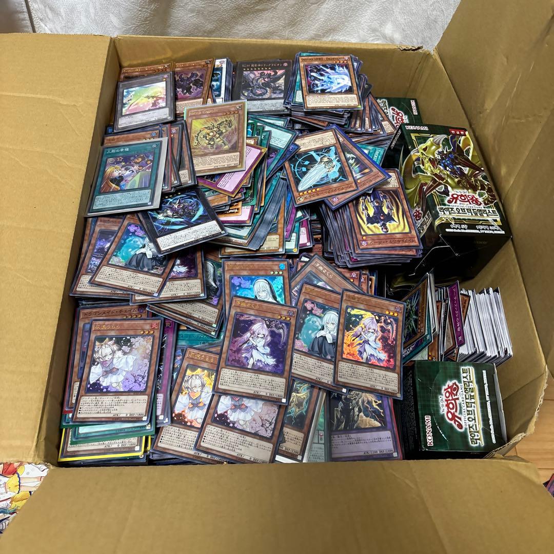 遊戯王 引退品 15kg 約1万枚 遊戯王引退品 - メルカリ