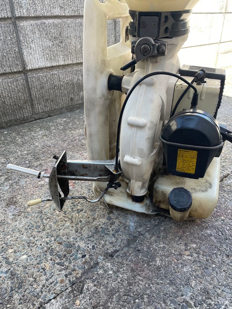 ジャンクですが動作OK‼️丸山 MD6010TS 背負動力散布機 - メルカリ