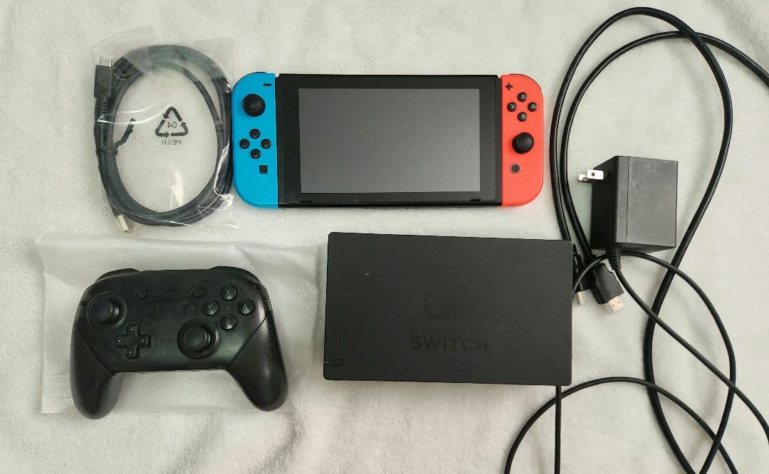 動作確認済 Nintendo Switch 本体セット ジョイコンプロコン充電器 楽天市場】【SS限定50％OFF券配布】Nintendo Switch ジョイコン 充電