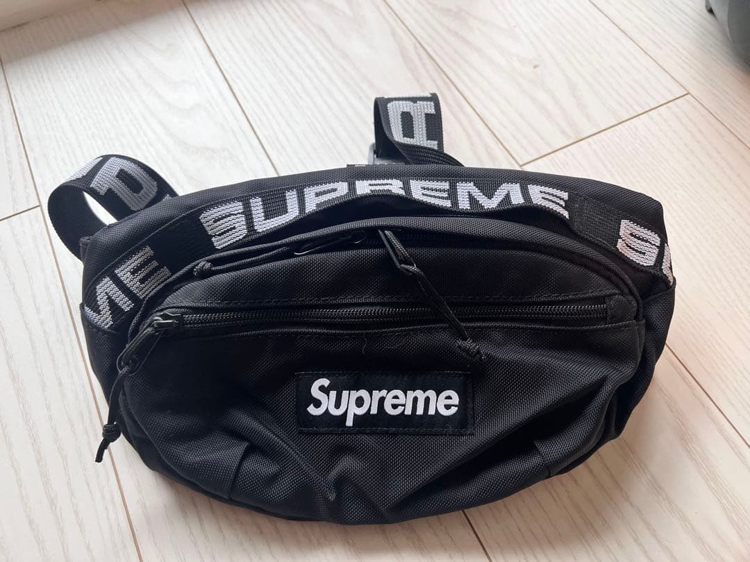 み*る様 Supreme ボディバッグ ブラック