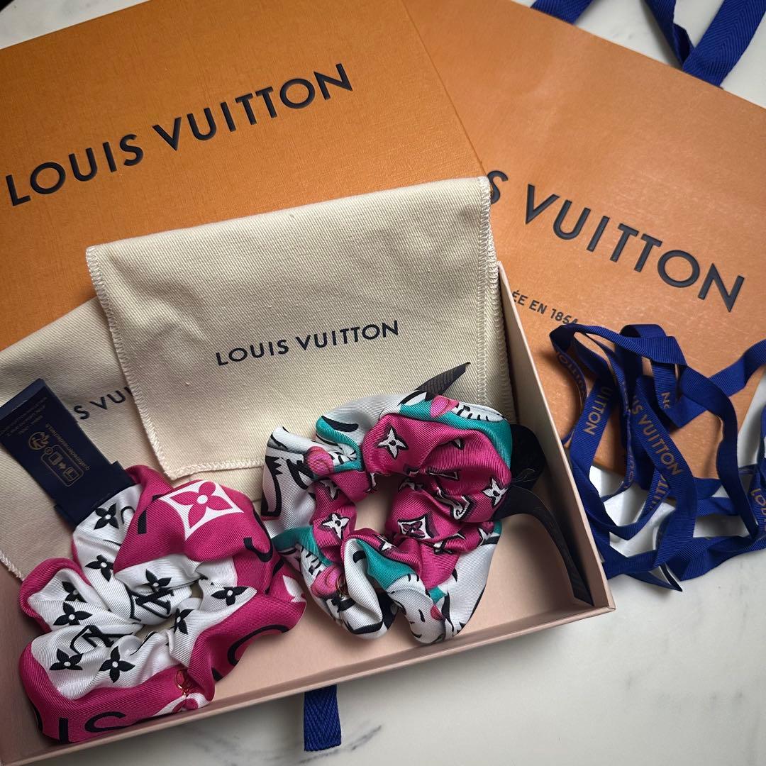 louisvuitton ルイヴィトン　シュシュ セット・アニモグラム ゼブラ