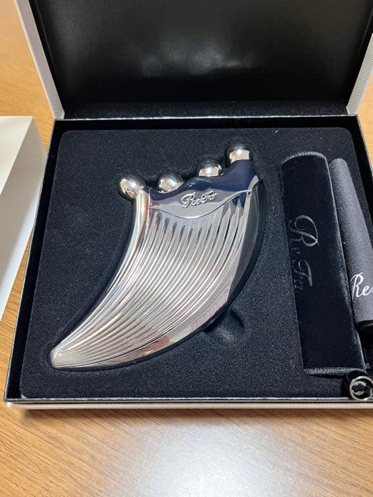 リファ　カッサ　ReFa 4 CAXA RAY