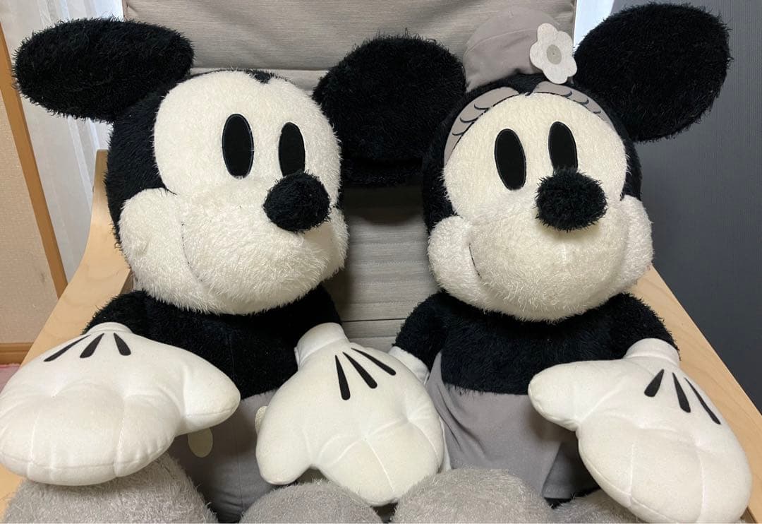 ミッキー ミニー ぬいぐるみ 大きめ　グレー　クラシック　ディズニー　クリスマス