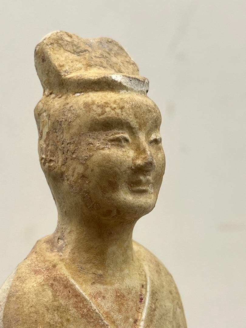 古代中国加彩佣　漢の時代の女官の像　送料込み