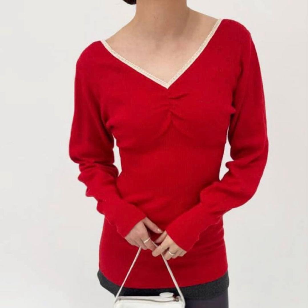 エディットフォールル　アイレットニット　赤