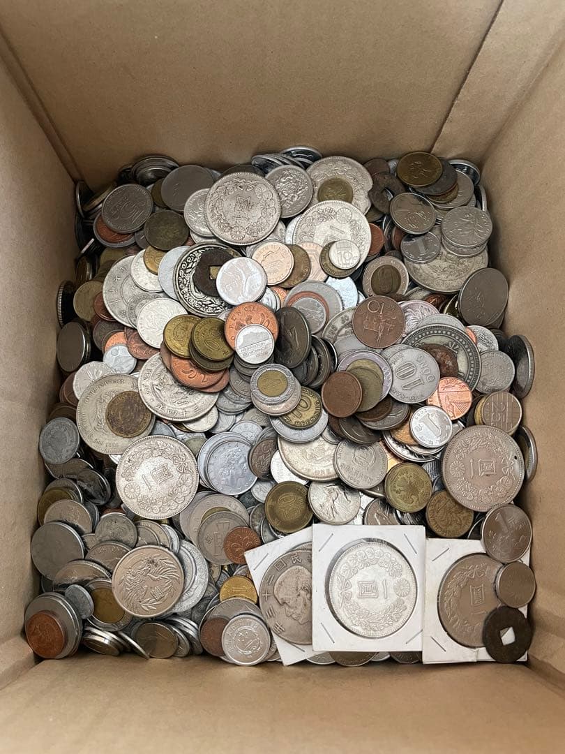 ぐ*こ様 古銭まとめ売り 10kg以上