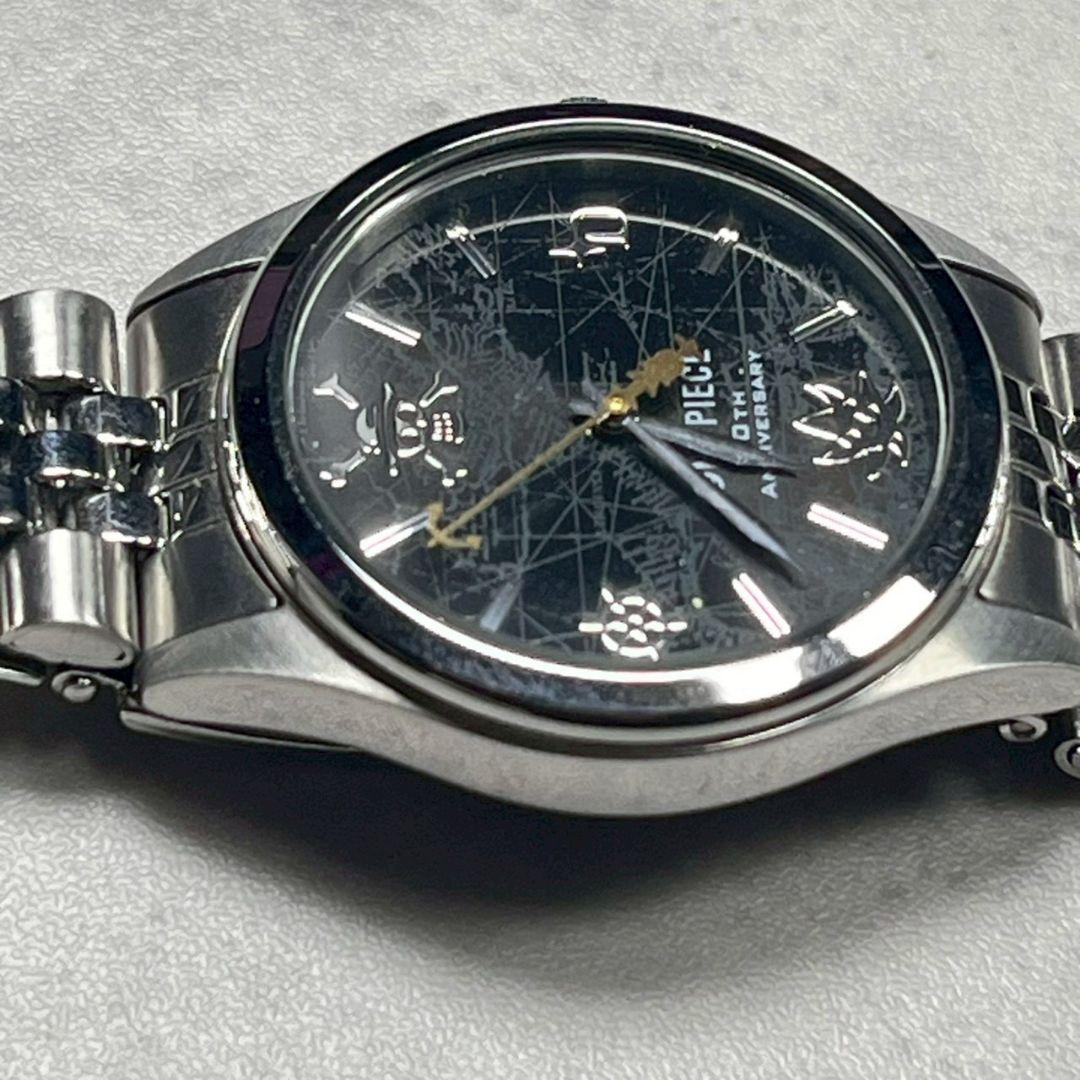 ONE PIECE 10周年記念公式ウォッチ 黄金の指針ゴールデンポース 腕時計