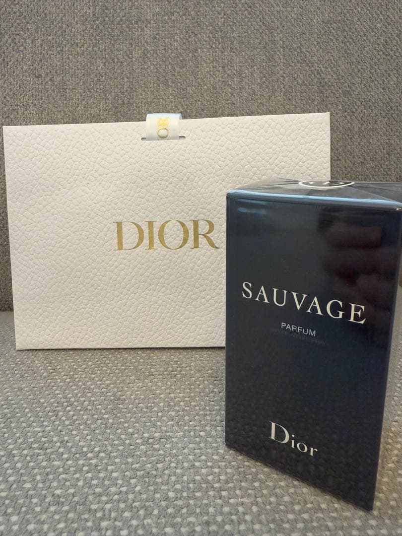 定価18,370円⭐︎Dior Sauvage ソヴァージュ パルファン 60ml