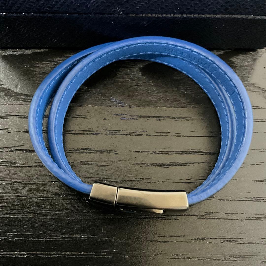 PRADA サフィアーノ ブルー レザー ダブル ブレスレット PRADA
