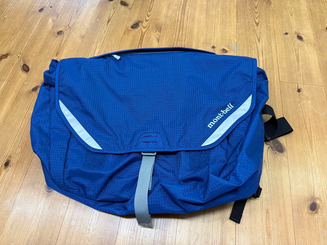 mont-bell メッセンジャーバッグ ネイビー