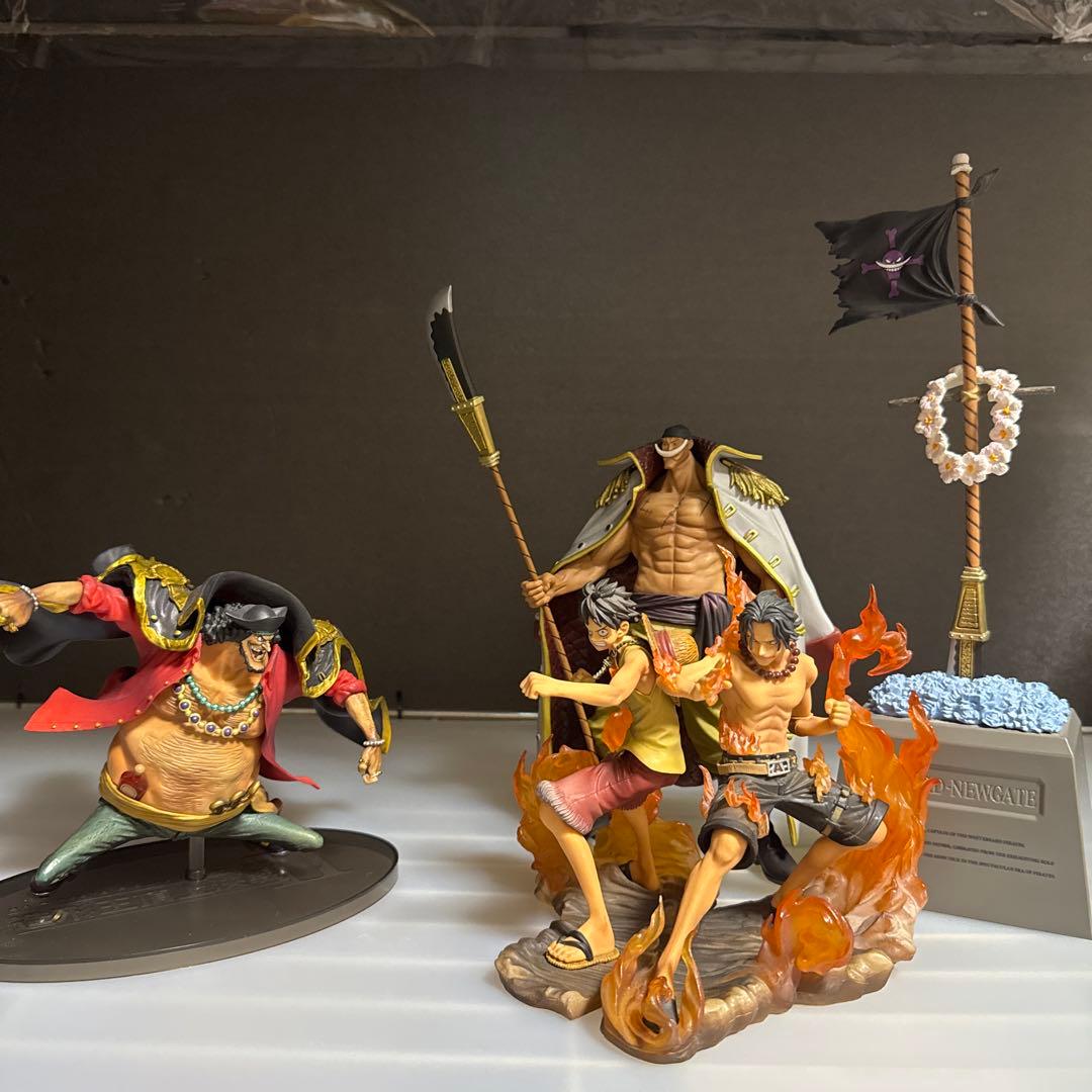 ワンピース　頂上戦争　ルフィ　エース　白ひげ　墓　黒ひげ　セット