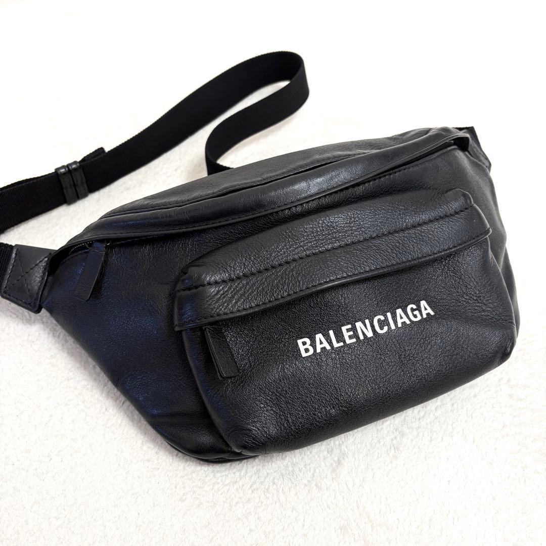 【美品】バレンシアガ エブリデイ ベルトバッグ ボディバッグ ブラック レザー