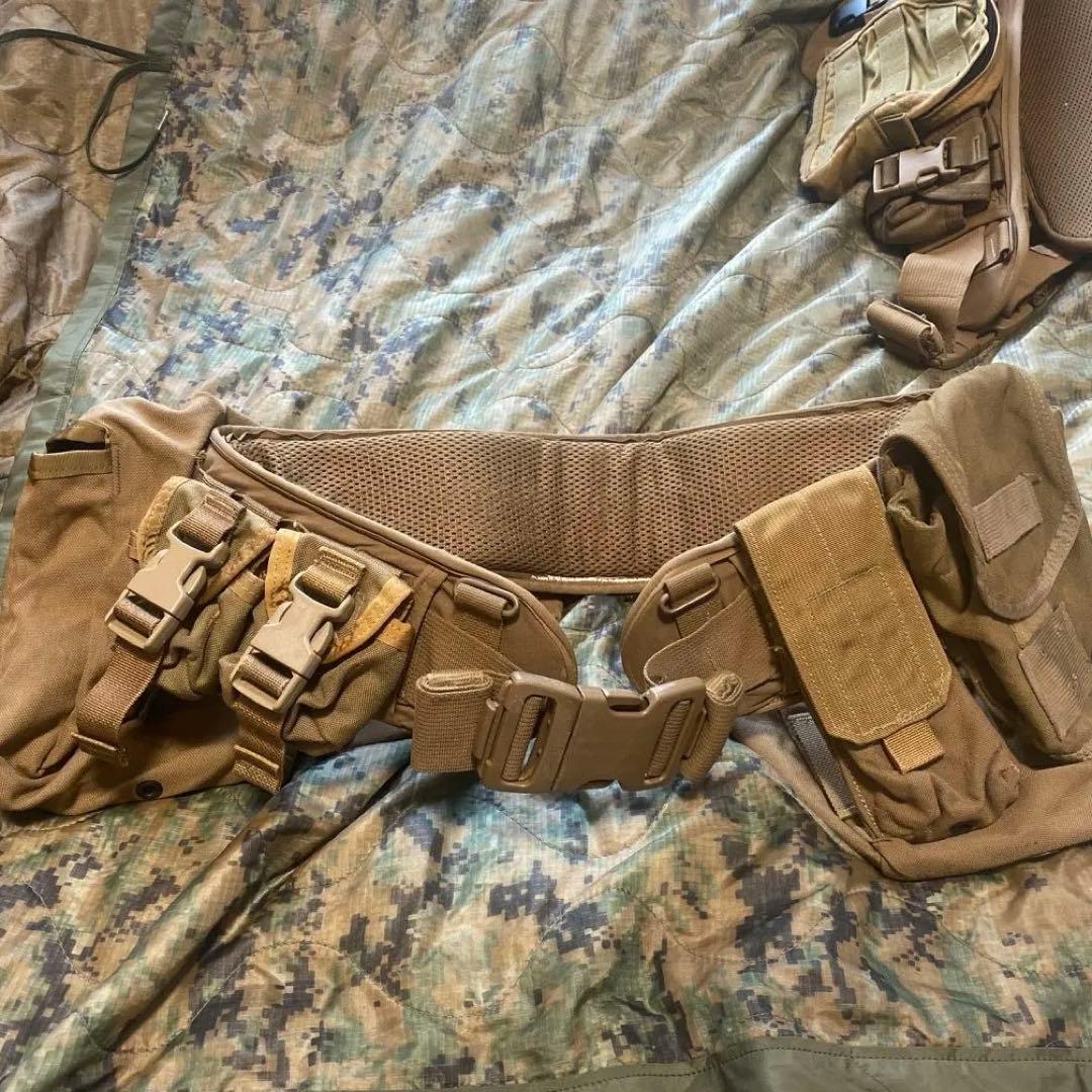 米軍放出品　Lサイズ　 海兵隊 USMC コヨーテブラウン　ベルト
