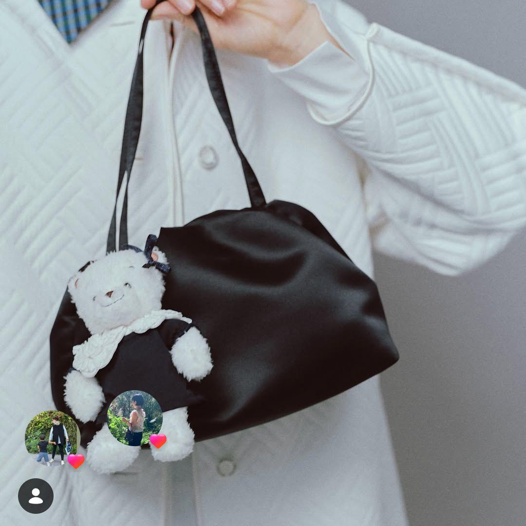 ファミリア yori マシュマロクラッチバッグ ネイビー - メルカリ