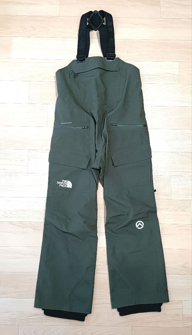 試着のみ RTG NS62204 WM 定価7万円　カーキ　ビブ パンツ