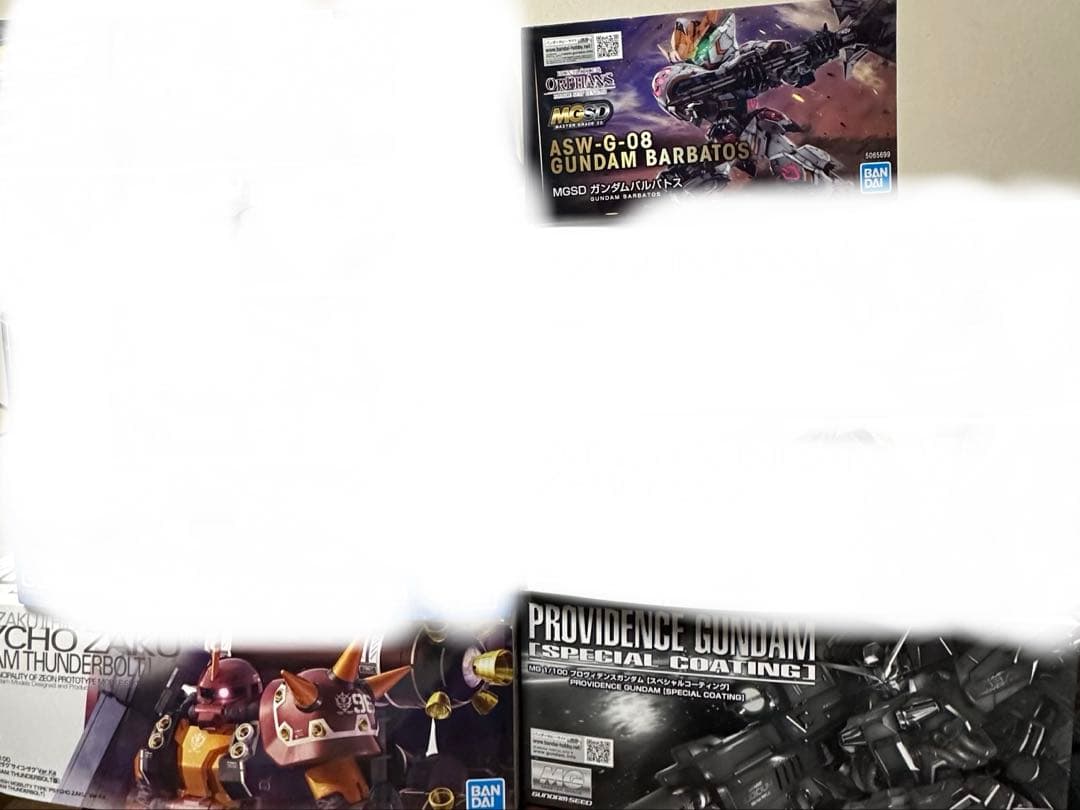 ガンプラMGサイコザク、プロヴィデンススペシャルコーティング　MGSDバルバトス