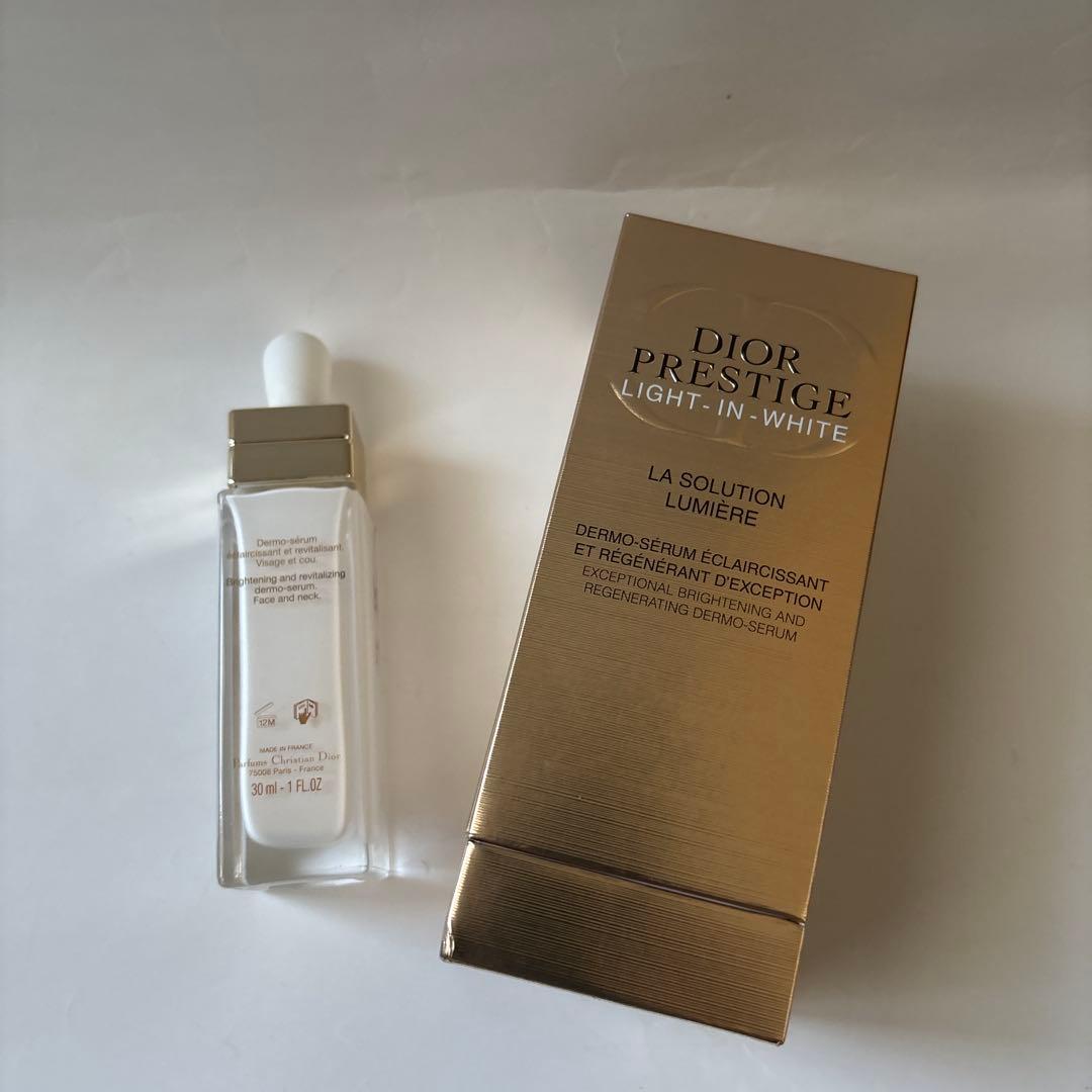 ディオール　プレステージ　ホワイト　ラ　ソリューション　ルミエール　30ml