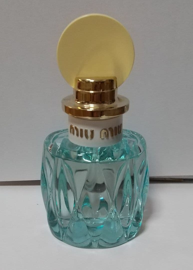 期間限定値下げ！13500→10500ミュウミュウ ローブルー 50ml