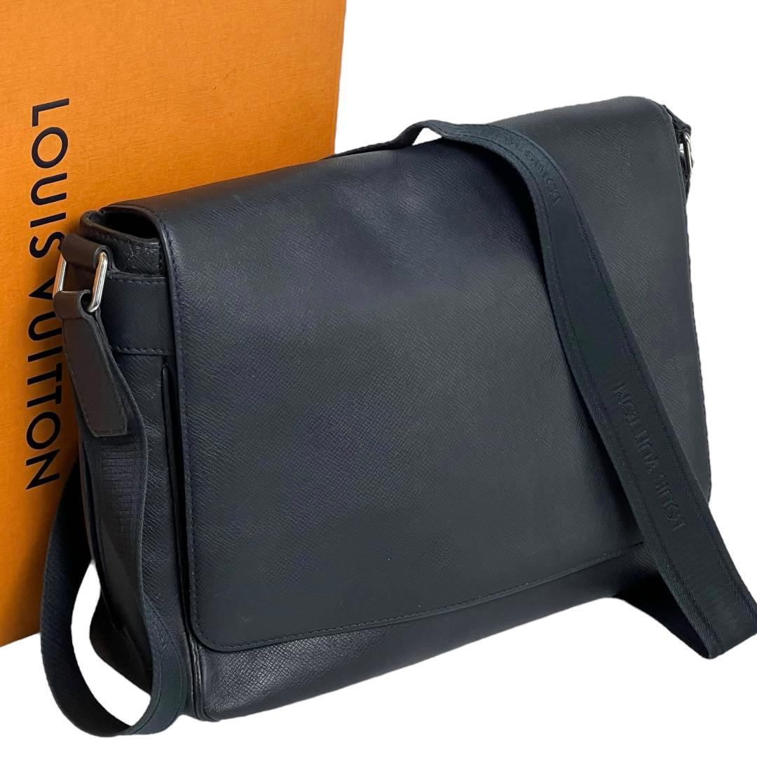 ルイヴィトン　タイガ　ロマン　ショルダーバッグ　メッセンジャー　トート　ハンド