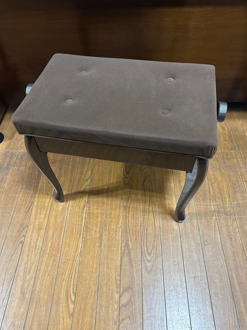 高低自在ピアノ椅子　YAMAHA 猫脚　ウォルナット ピアノ専門店 高低自在椅子】ピアノイス 猫脚 高さ47〜57cm 無段階高低