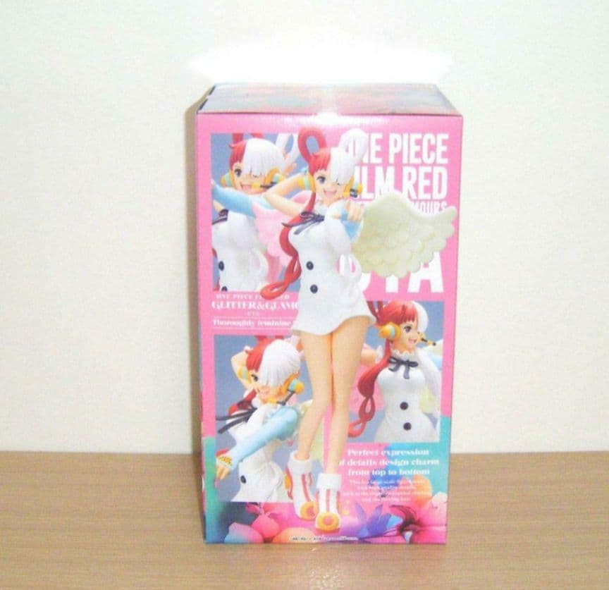 ワンピースGEITTER&GLAMOROUSフィギュア ウタ 空き箱 おまけ付