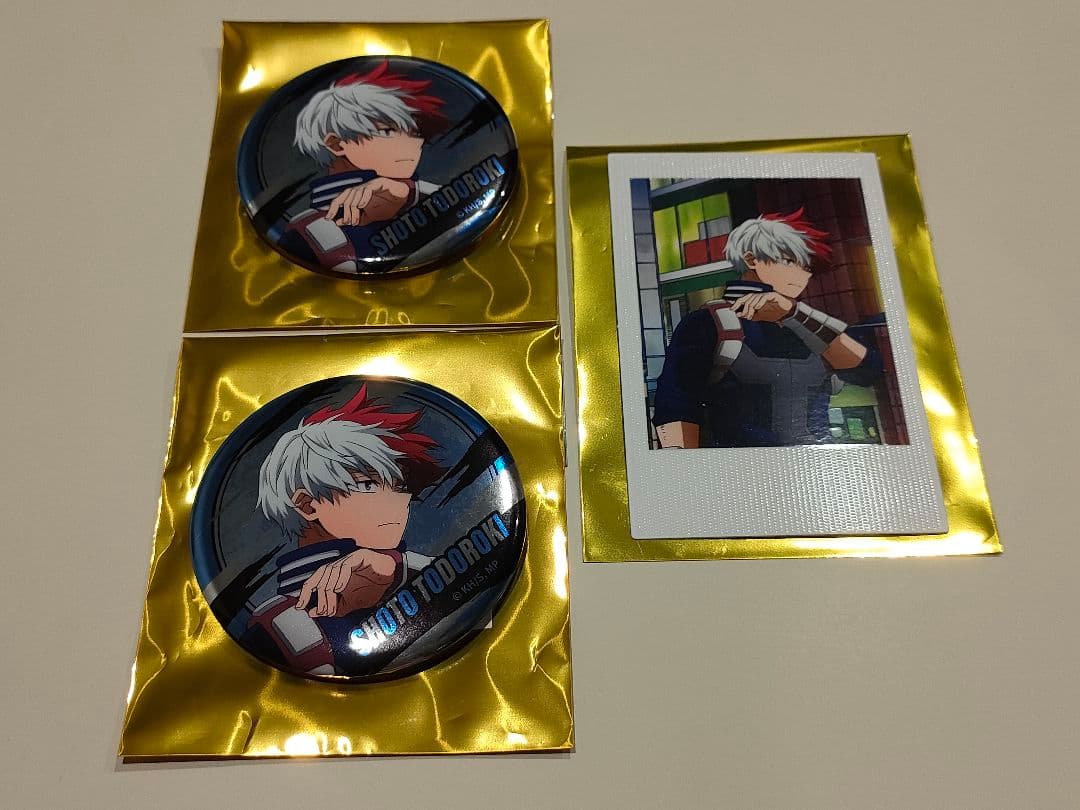 ヒロアカ×東急コラボ 轟焦凍 メタル缶バッジ 2個セット + ポラショット