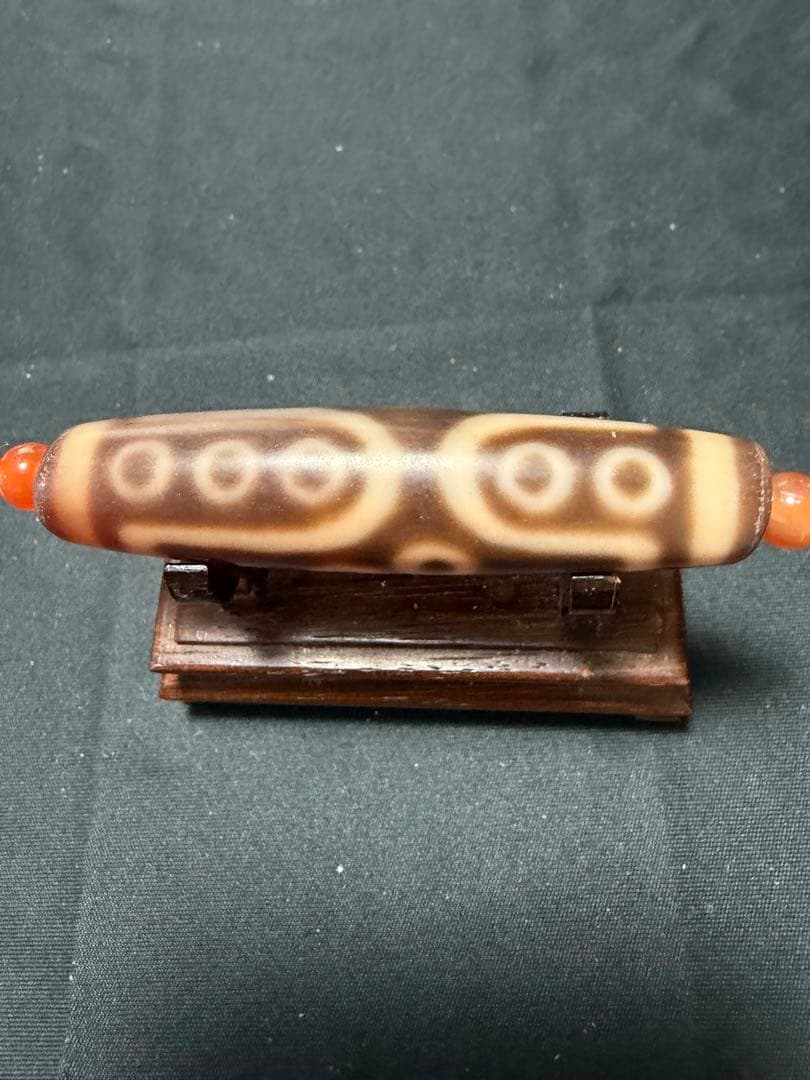 kiza、 良品天珠‼️西蔵老礦紅朱砂十五眼天珠 kiza‼️西蔵老礦古代伝承九眼天珠 西蔵老礦龍紋