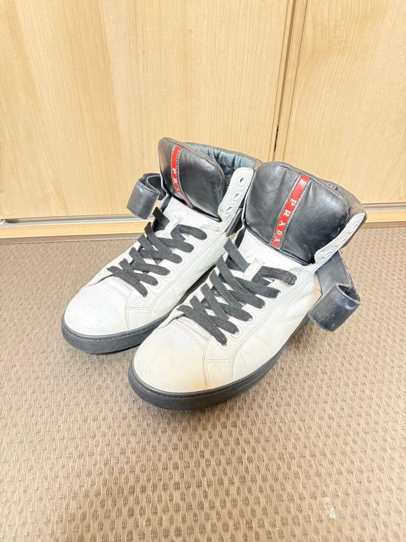 PRADA ホワイト/ブラック スニーカー