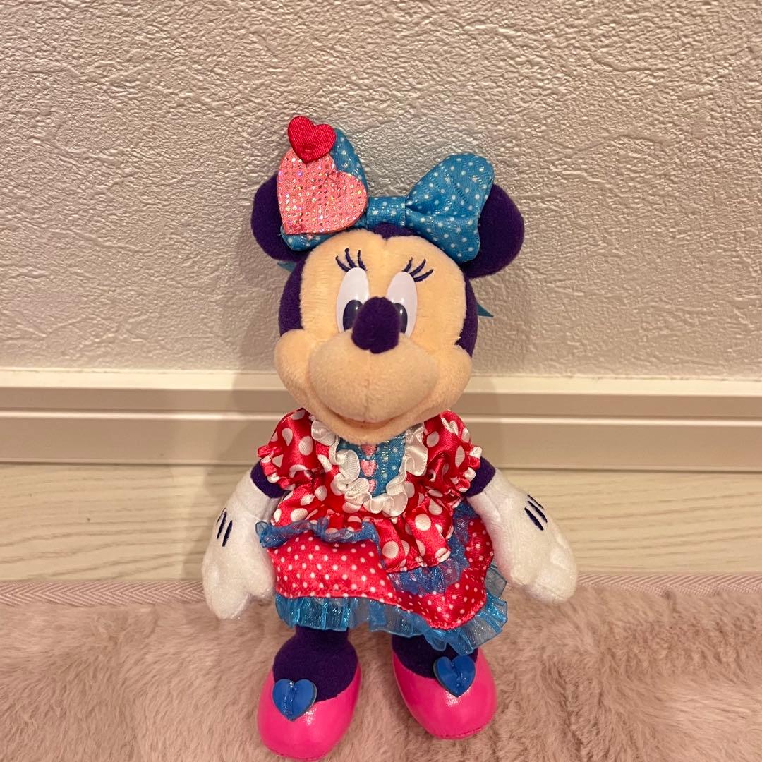 ミニーのファンダーランドぬいぐるみバッジ 2024 - メルカリ