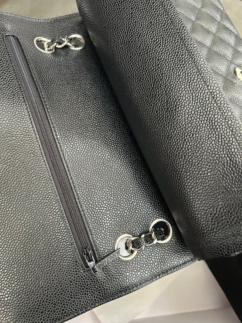 CHANELマトラッセ25 ノベルティ 海外製 - メルカリ