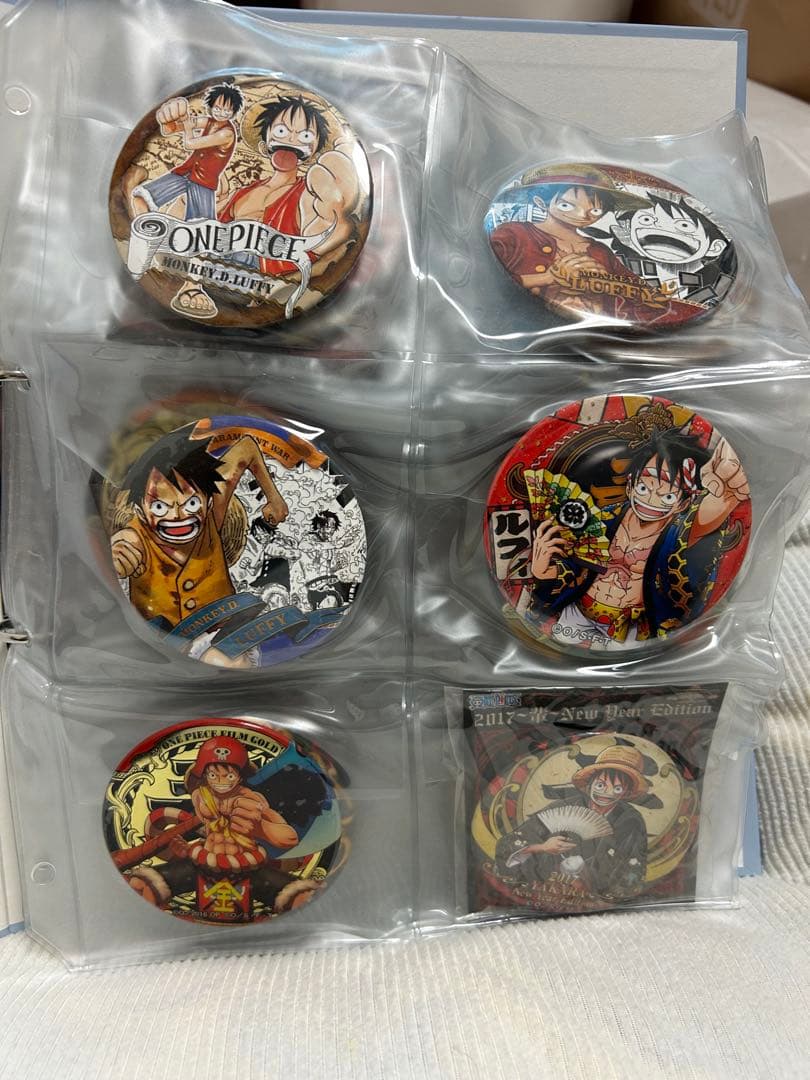 ONE PIECE ピンバッジセット