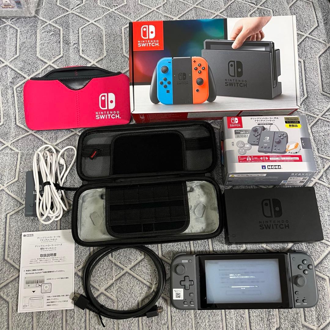 P*フ様 Nintendo Switch 本体、HORI グリップコントローラー