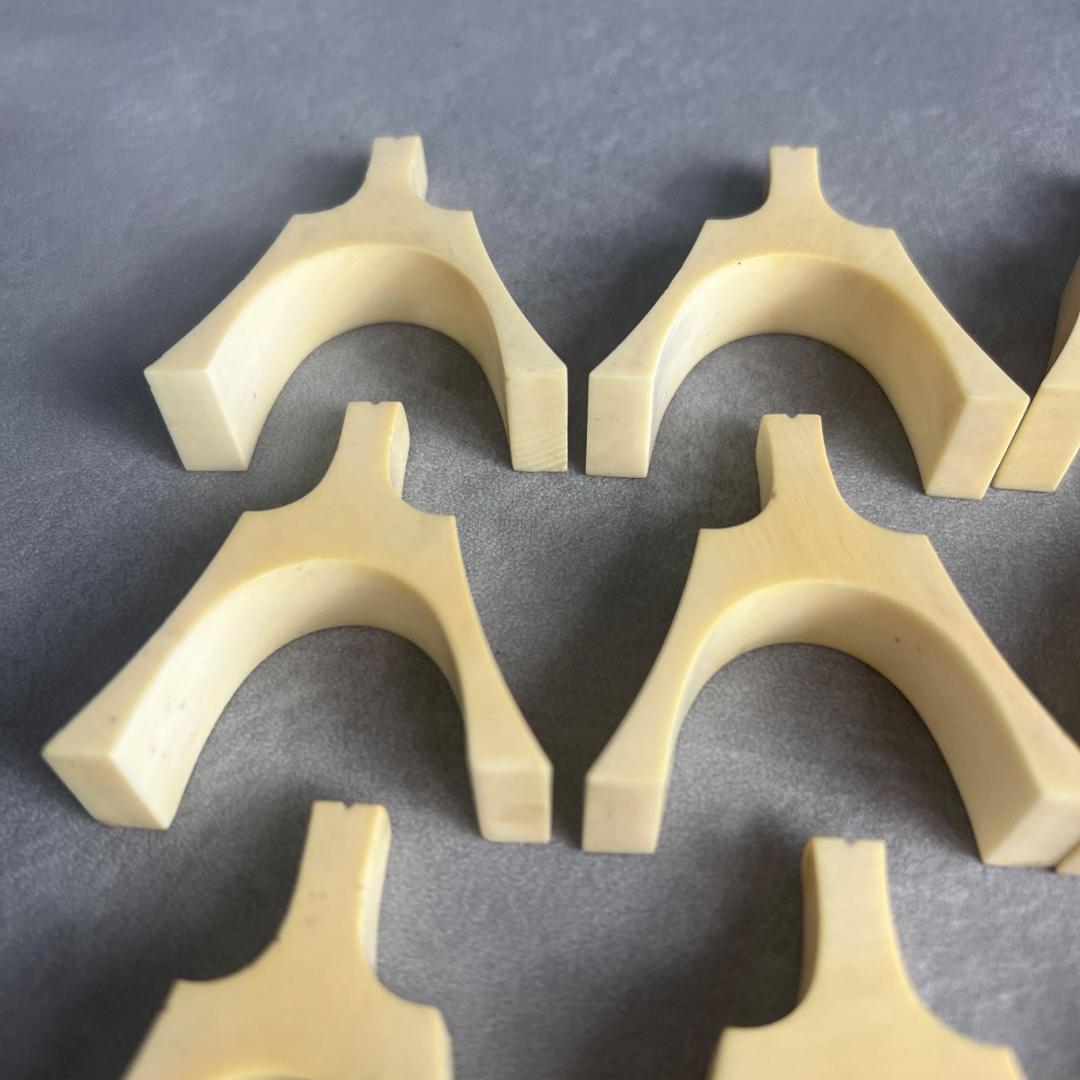 希少 最高級素材 琴柱 15個 桐箱ケース付き 箏 和楽器 伝統 演奏