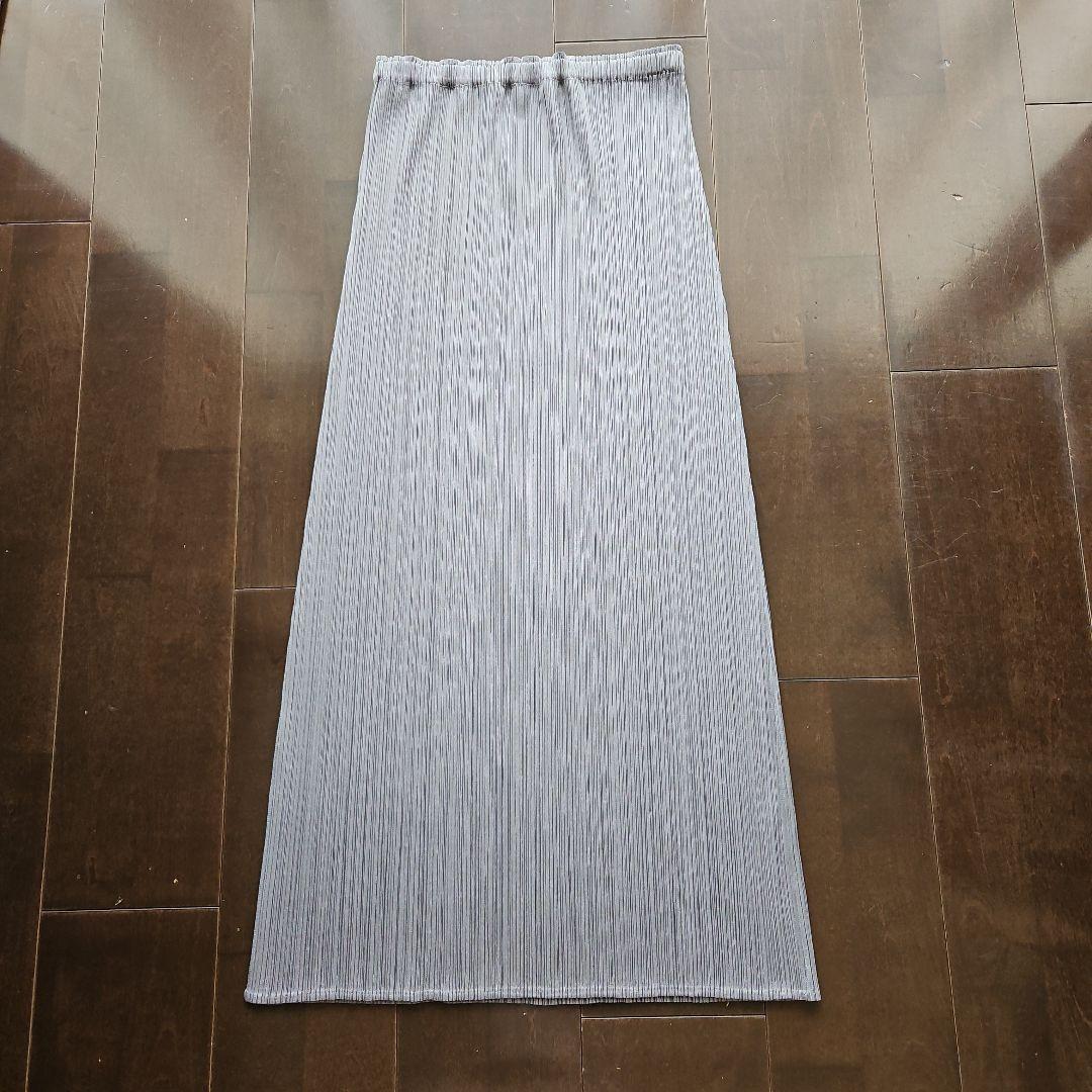 PLEATS PLEASE プリーツプリーズ ロングスカート グレー サイズ3 中古・古着通販】PLEATS PLEASE (プリーツプリーズ) プリーツスカート