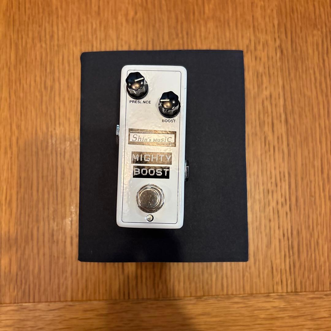 Shine Music MIGHTY BOOST ギターエフェクター