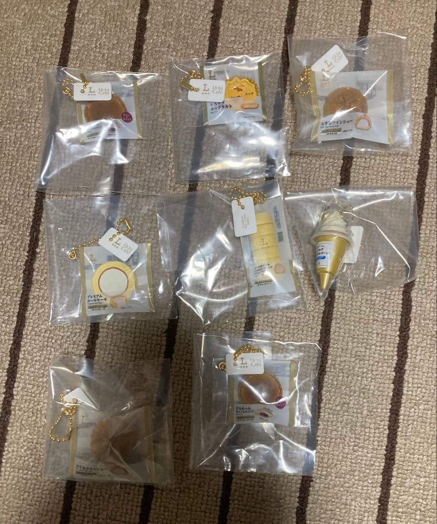 LAWSON 一番くじ　D賞　ウチカフェスイーツフィギュアチャーム　ローソン