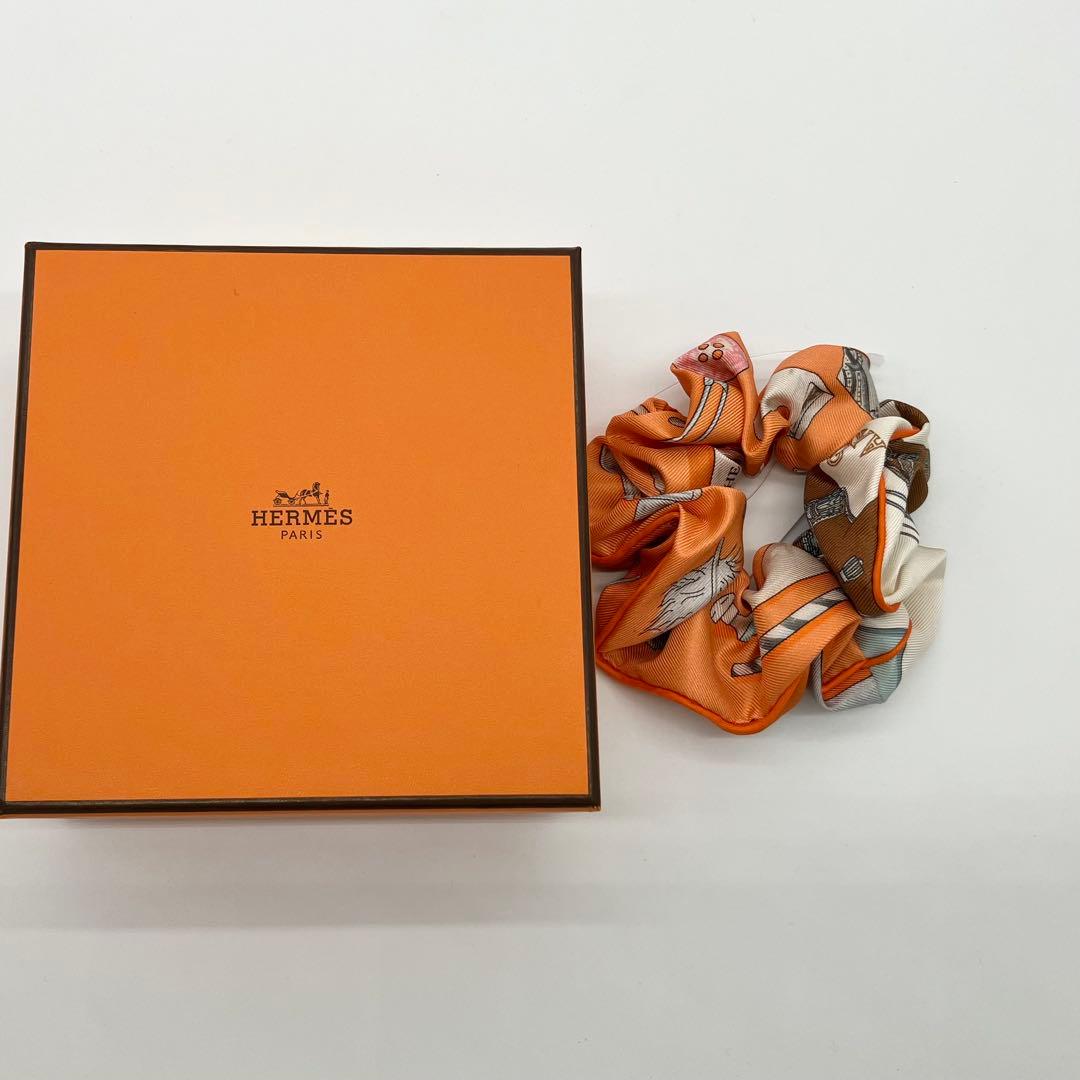 HERMES シュシュ オレンジ