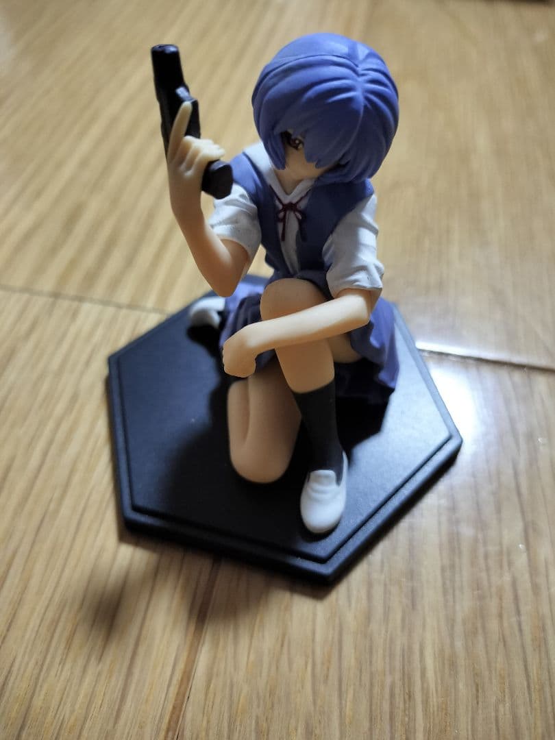 エヴァンゲリオン　綾波レイ　フィギュア