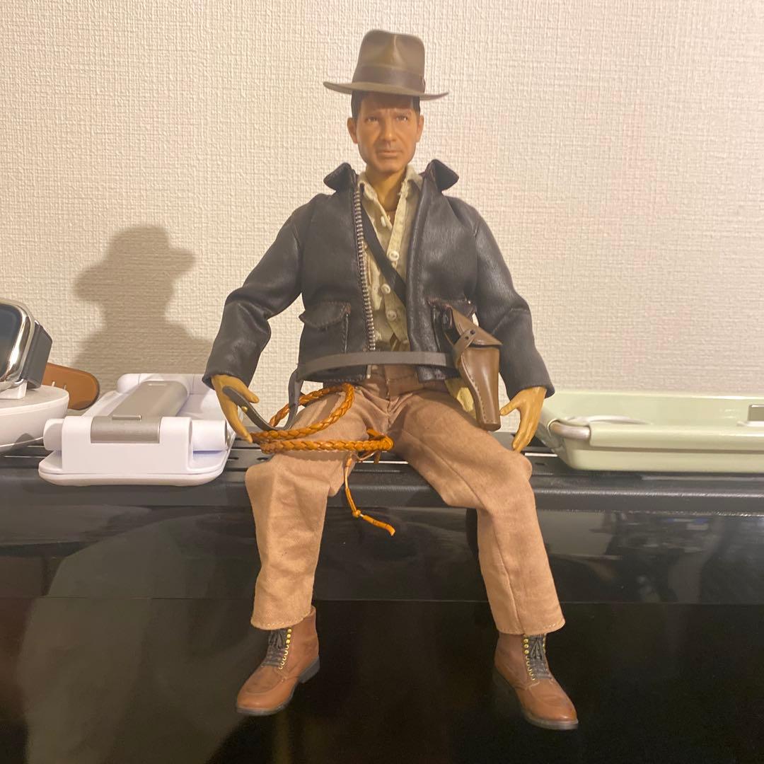 メディコムトイ インディージョーンズ フィギュア - メルカリ