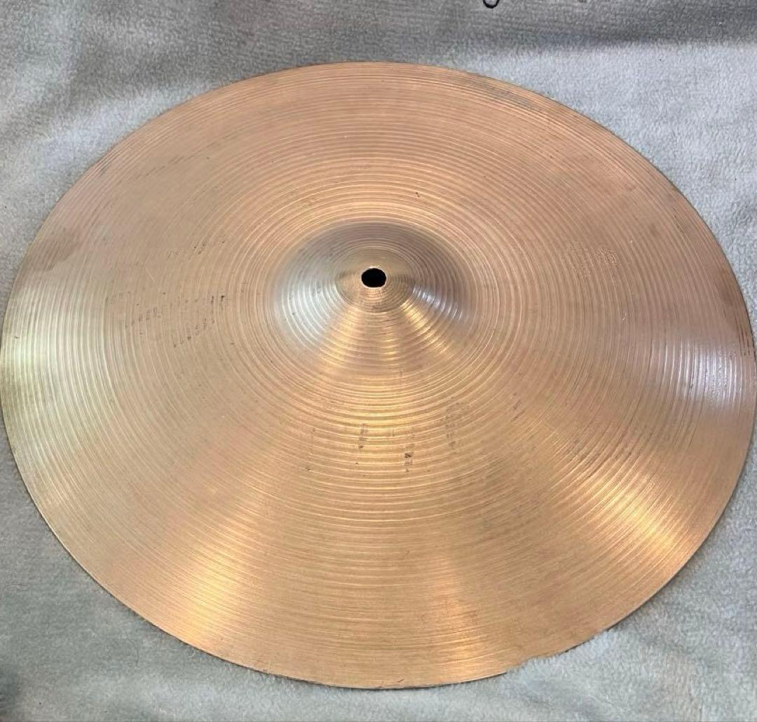 ヴィンテージ　ジルジャン シンバル 16インチ　1600g Amazon.co.jp: ジルジャン クラッシュシンバル シン S 16インチ