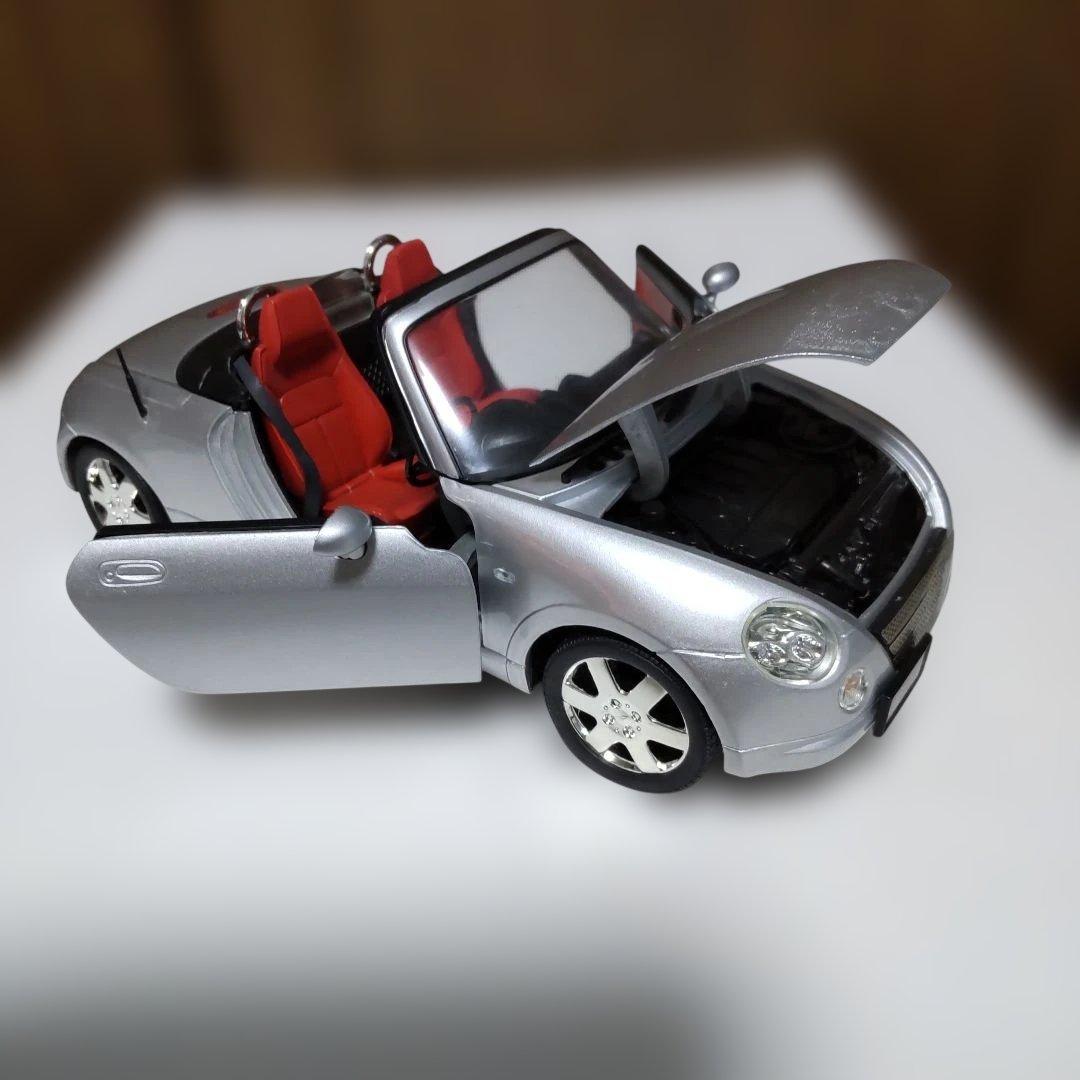 ダイハツ コペン 初代 L880K シルバー 1/18 - メルカリ