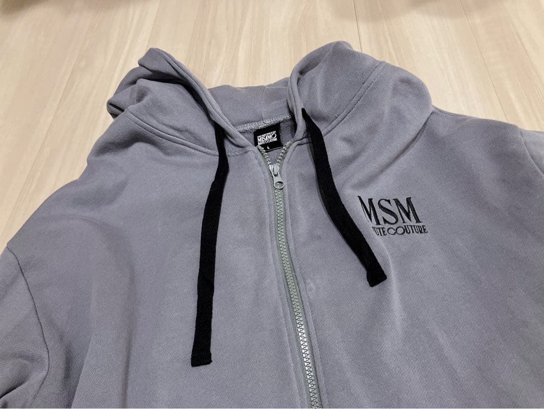 TWICE MISAMO HAUTE COUTURE フーディ パーカー - メルカリ