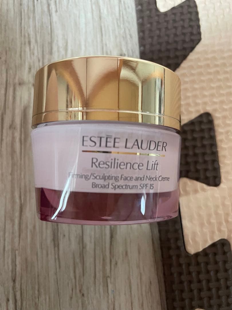 エスティローダー　クリーム