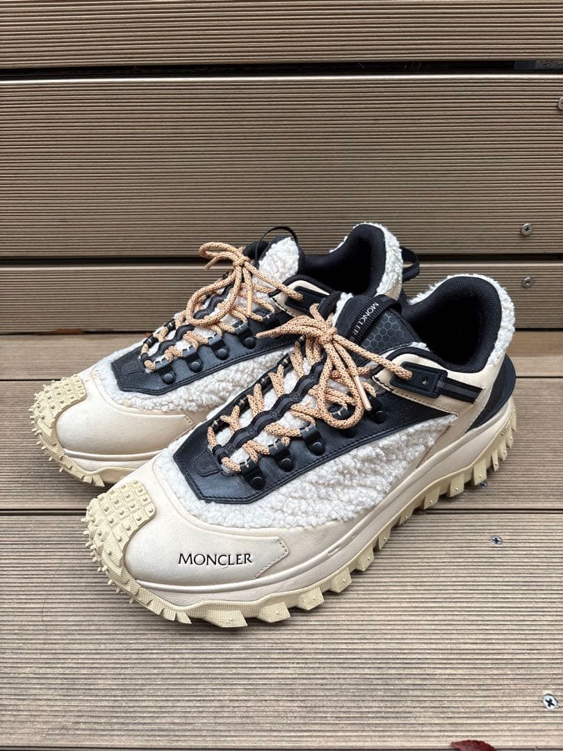 s*w様 【希少】MONCLER Trailgrip トレイルグリップ モンクレール」が“トレイルグリップ”スニーカーの新色と軽量化モデルを