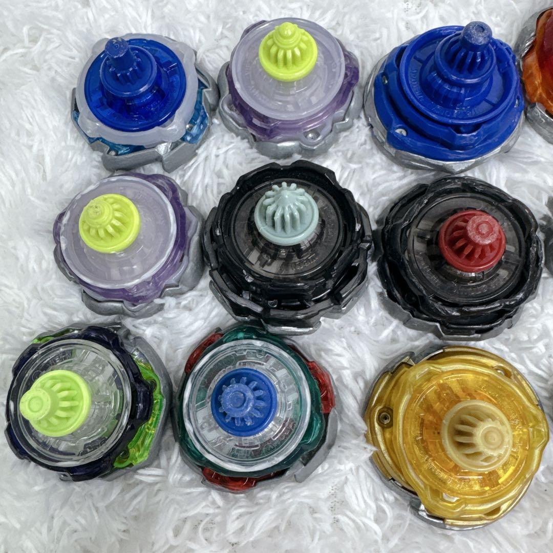 最新版】ベイブレードX まとめ売り ベイ本体 18個 BX UX 引退品 - メルカリ