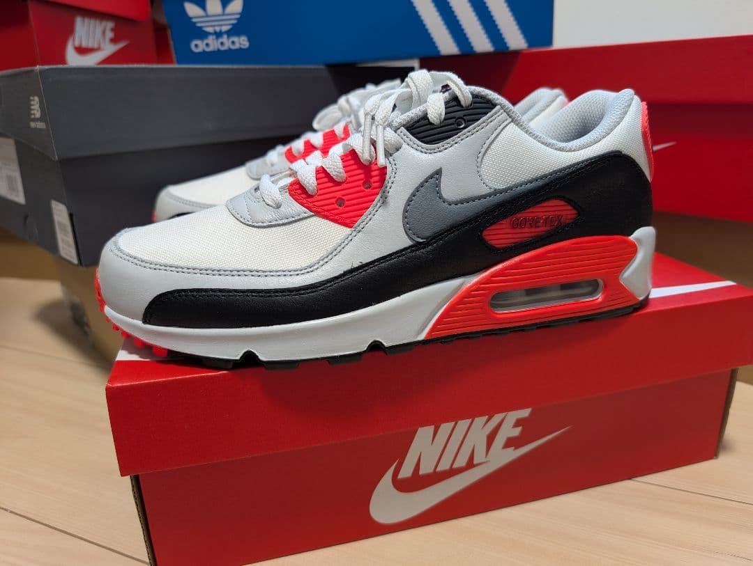 Nike Air Max 90 GTX 26.5センチ Nike Air Max 90 GTX Gore-Tex Photon Dust Grey Fog White DJ9779-003